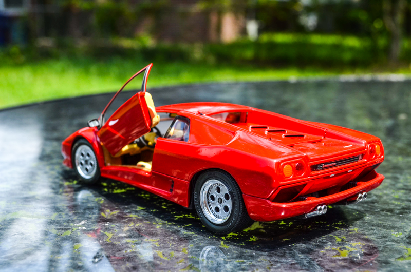Illustration for article titled Car Week: The '90s - Diablo Rosso Edition